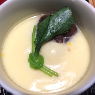 白だしで簡単に！鰻入り茶碗蒸し